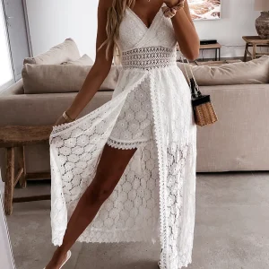Combinaison Chic Bretelles et Décolleté